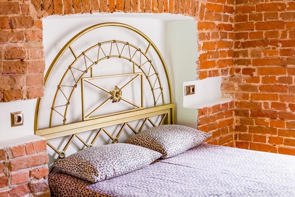 Nice Apartment Near Rynok Square Є Кондиціонер Світла Не Вимикали Lviv Kültér fotó