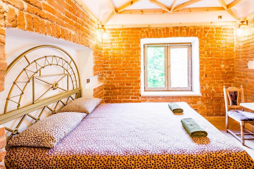 Nice Apartment Near Rynok Square Є Кондиціонер Світла Не Вимикали Lviv Kültér fotó