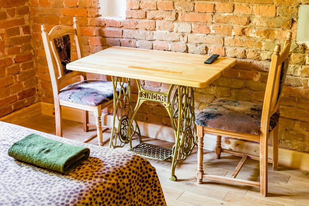 Nice Apartment Near Rynok Square Є Кондиціонер Світла Не Вимикали Lviv Kültér fotó