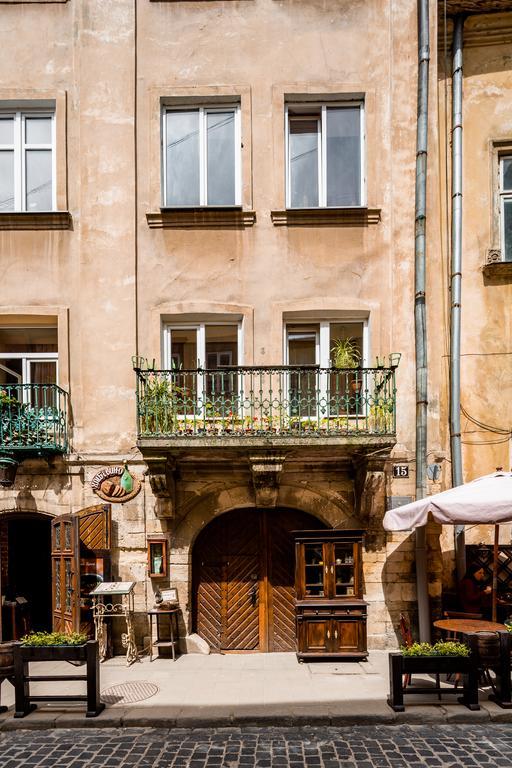 Nice Apartment Near Rynok Square Є Кондиціонер Світла Не Вимикали Lviv Kültér fotó